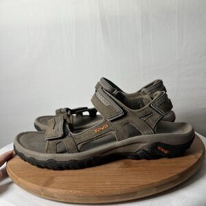 Teva Hudson Mens Size 9 Beige Outdoor Sandals Strap Hiking Adjustable Sport